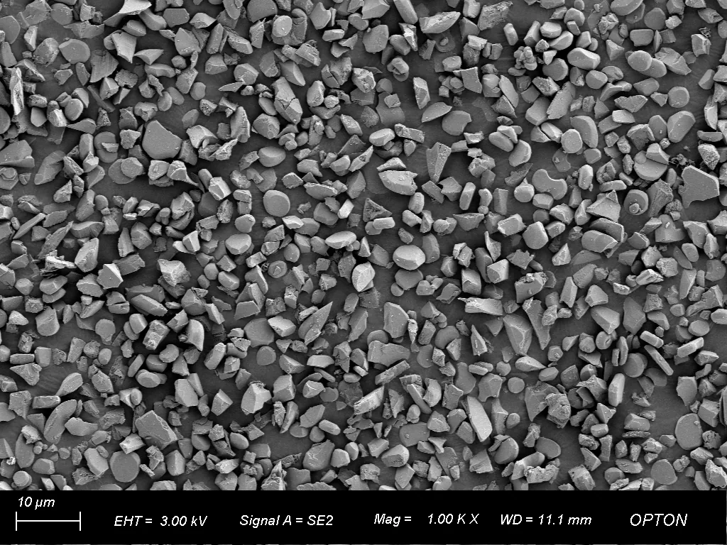 Microscope image of platelet alumina particle distribution